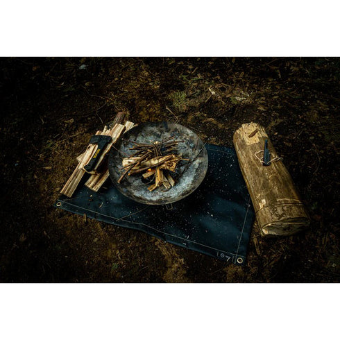 焚き火専用シート(ブラック シリコン加工モデル)